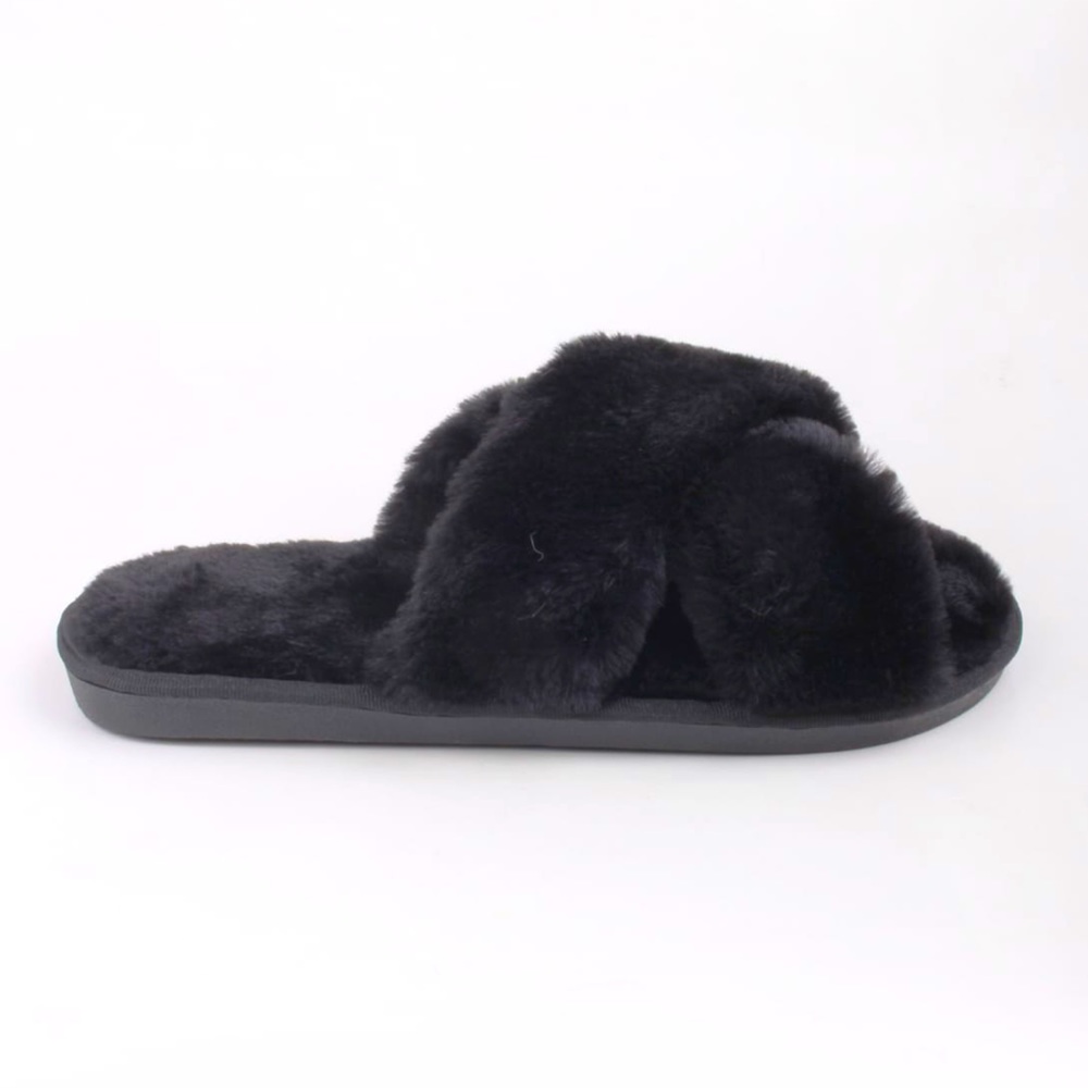Soft warm slippers - Picture 1 of 1